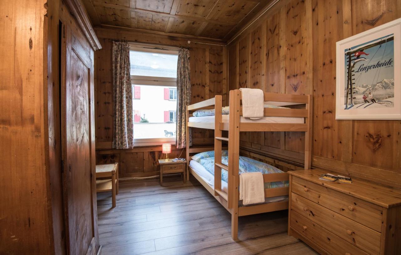 Hotel Jenatsch Parpan Zimmer foto